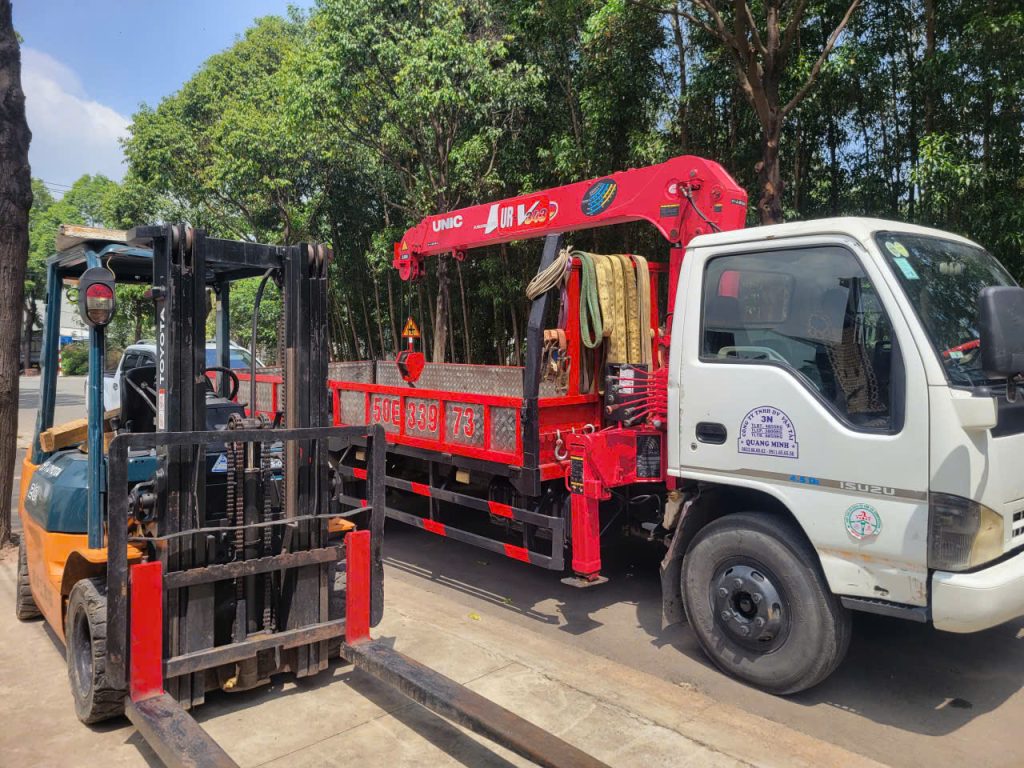 Cho Thuê Xe Cẩu Tại Bình Dương -【 SG24h】 Cho Thuê Xe Cẩu Tại Bình Dương -【 SG24h】